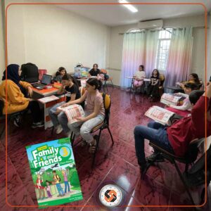 کلاس زبان انگلیسی کودکان Family and Friends 3