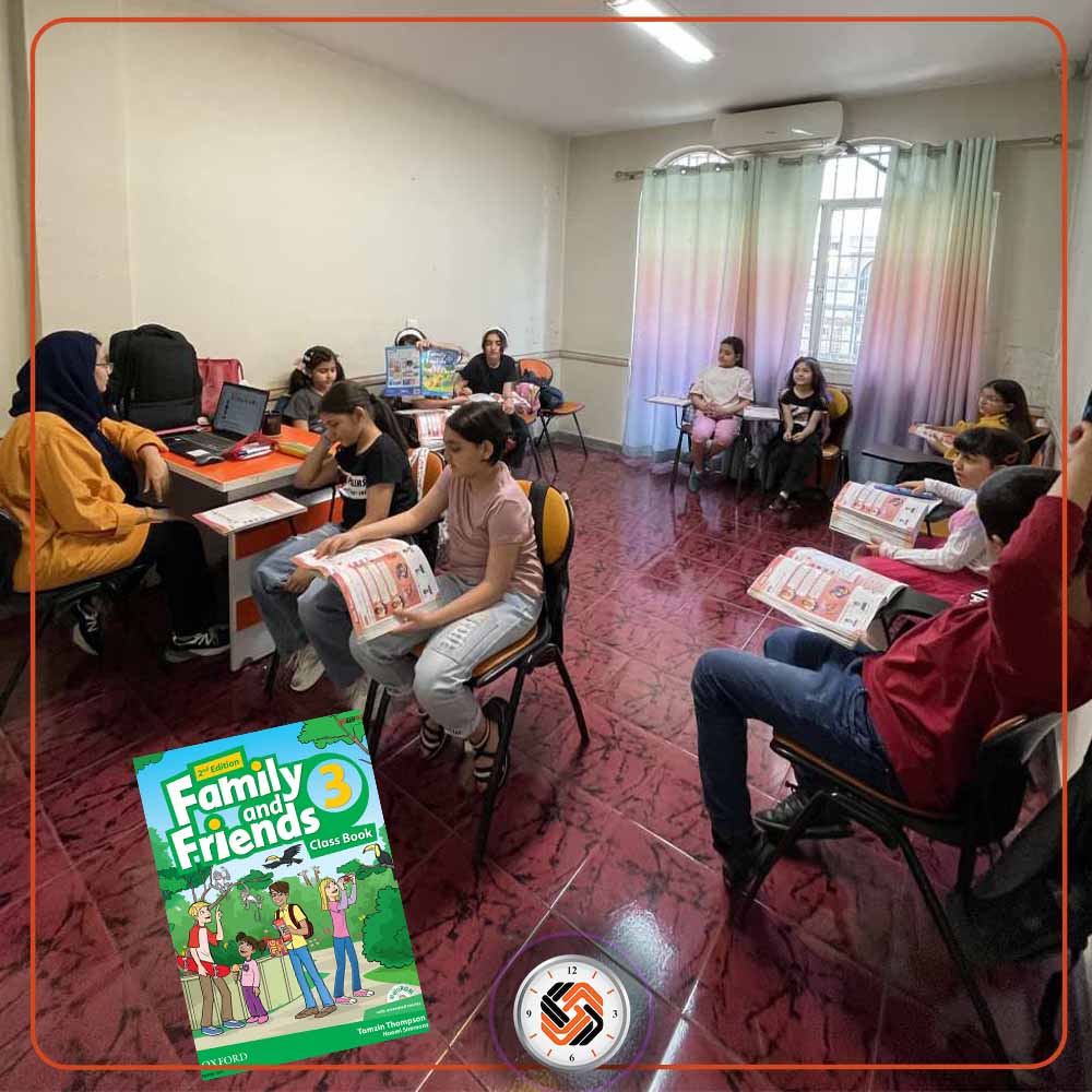 کلاس زبان انگلیسی کودکان Family and Friends 3 کلاس زبان انگلیسی کودکان Family and Friends 3