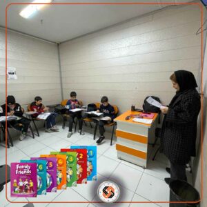کلاس زبان انگلیسی کودکان Family and Friends 5 سطح F